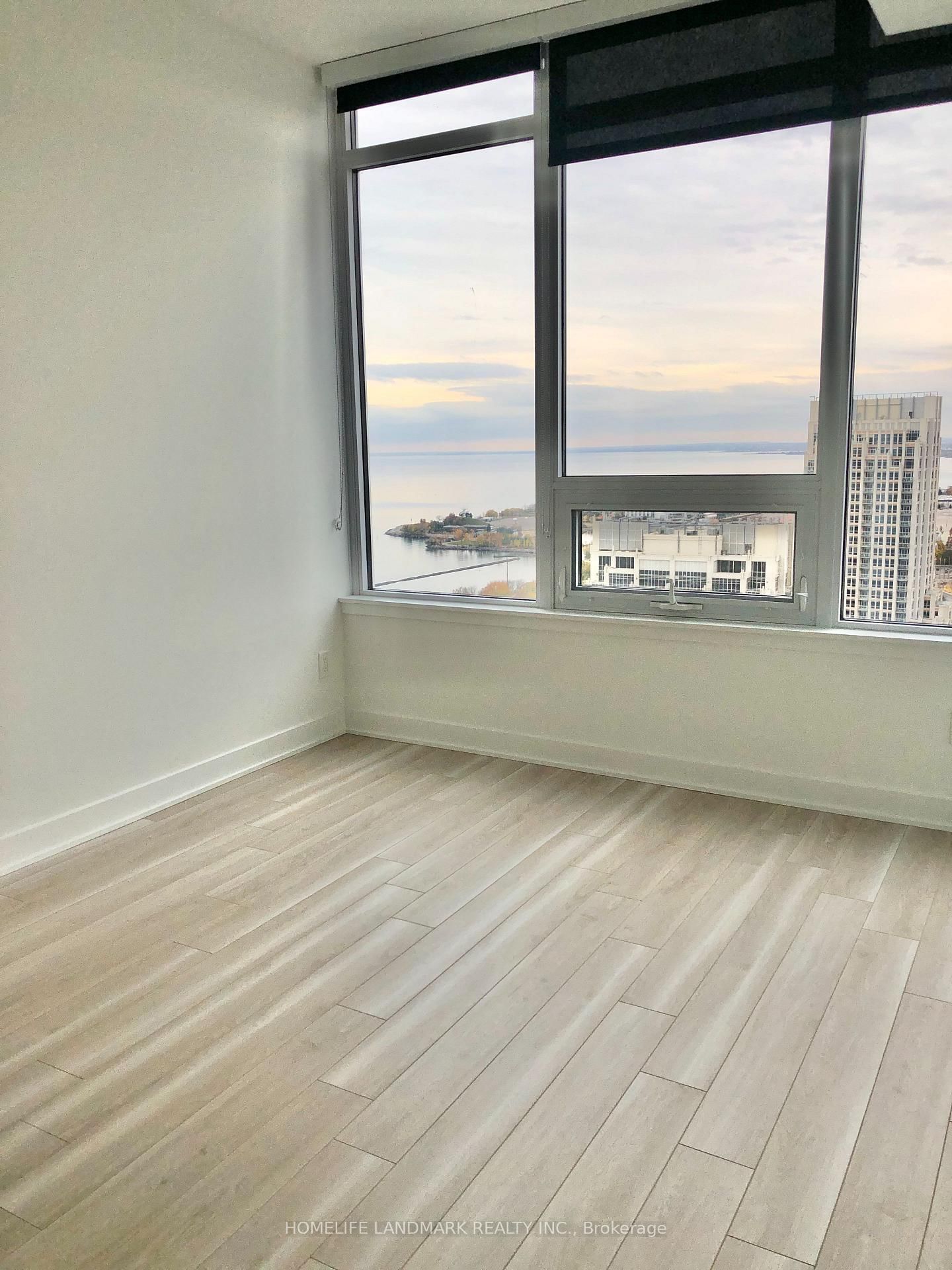 19 Bathurst Street, Unit 4116 - Photo 5