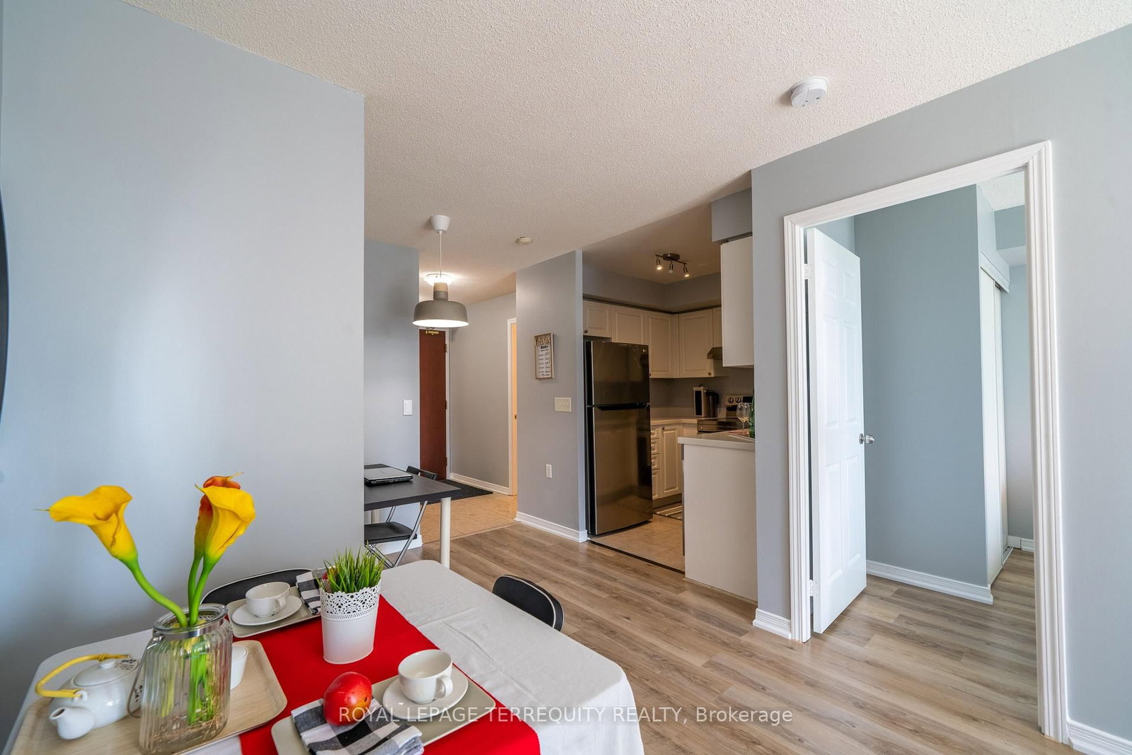 28 Olive Avenue, Unit 605 - Photo 18