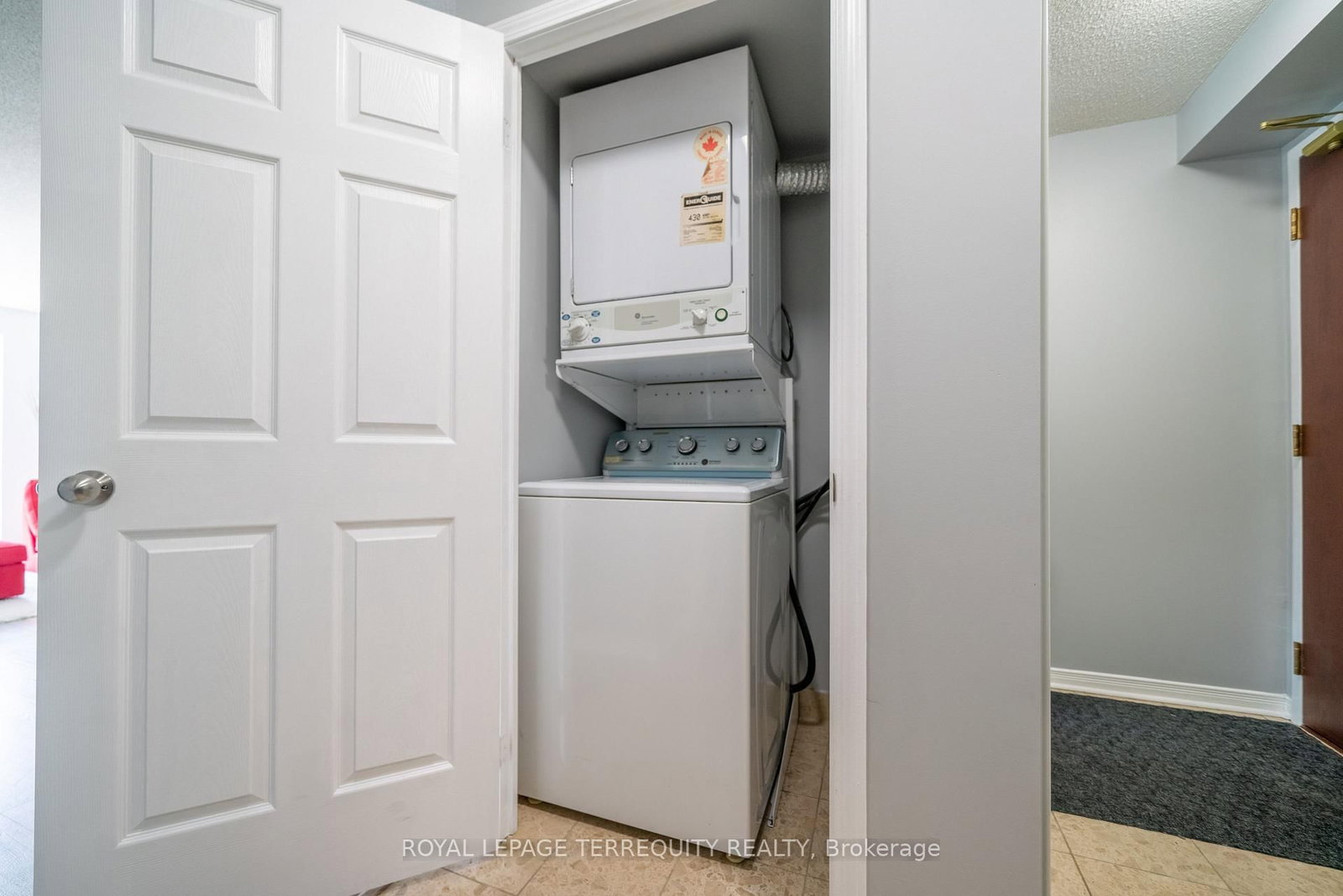 28 Olive Avenue, Unit 605 - Photo 8