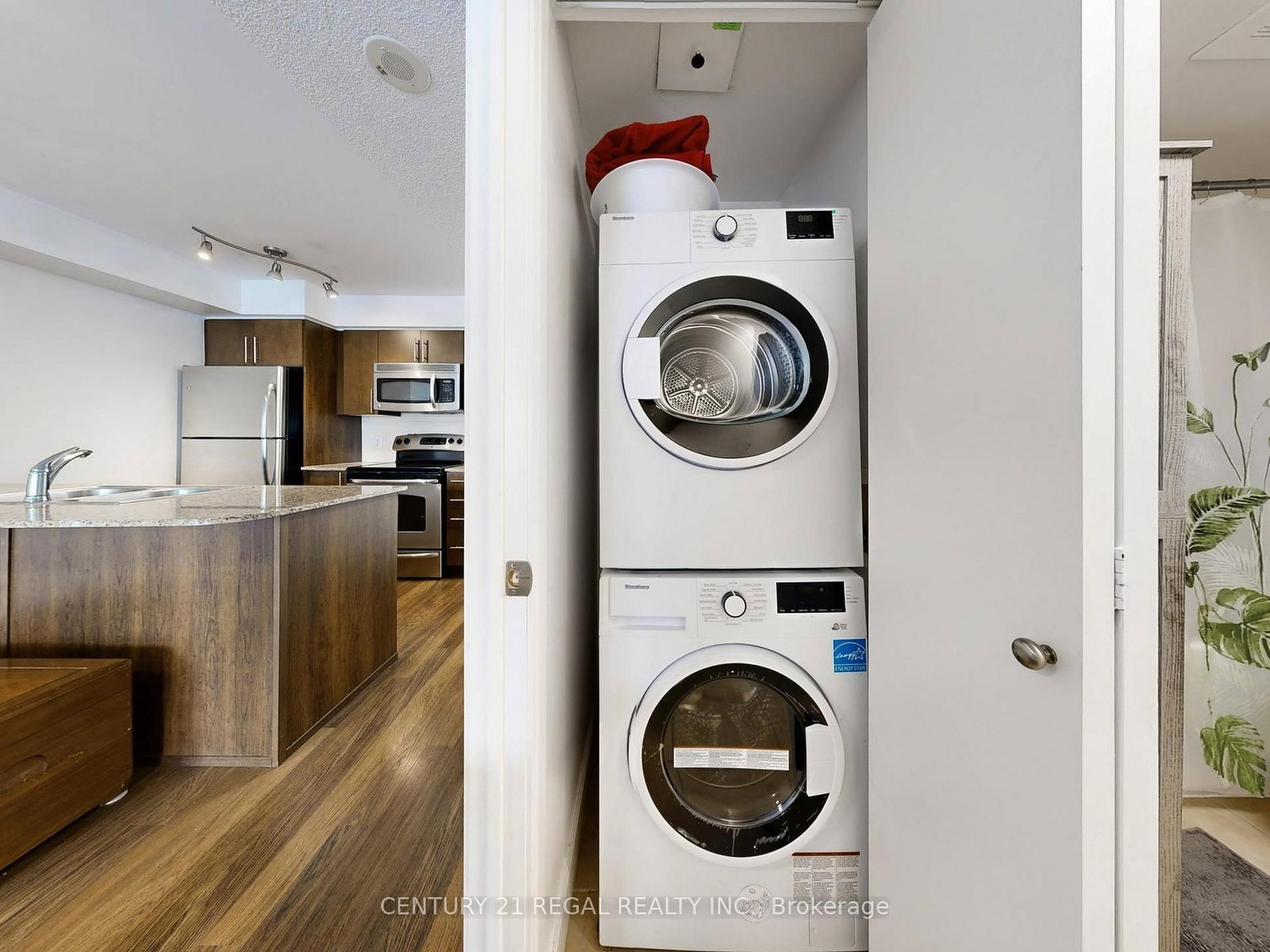 2191 Yonge Street, Unit 2812 - Photo 19