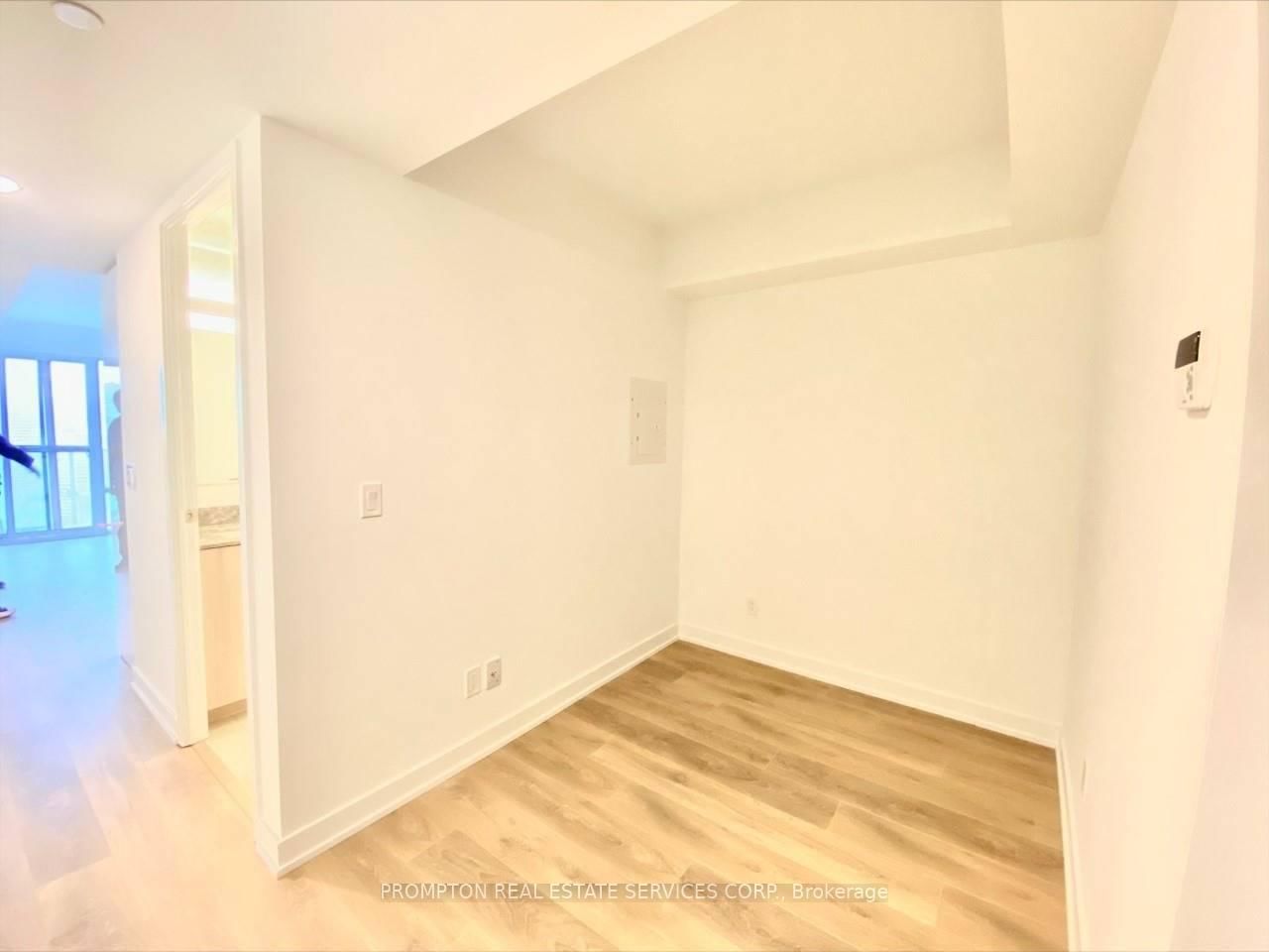 501 Yonge Street, Unit 4310 - Photo 4