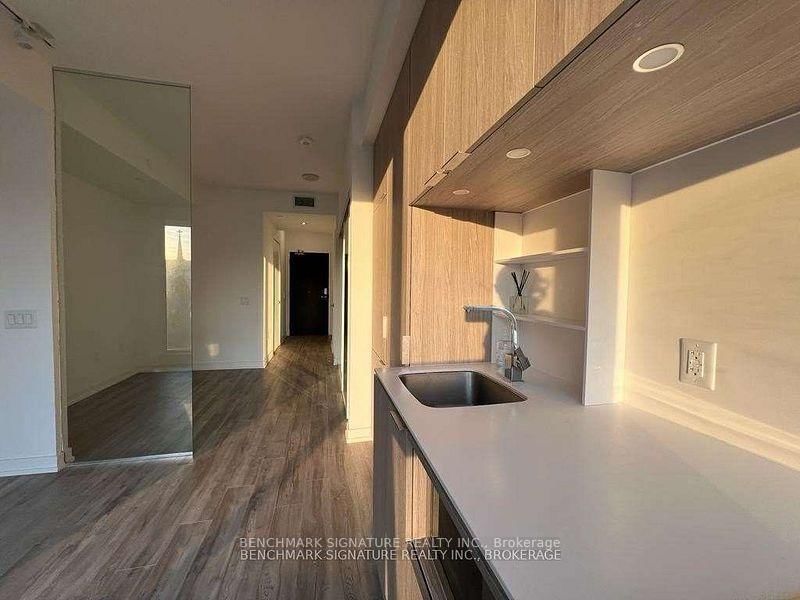 77 Shuter Street, Unit 2015 - Photo 7