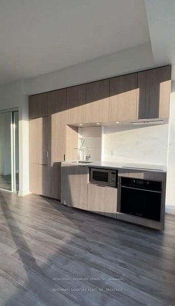 77 Shuter Street, Unit 2015 - Photo 8