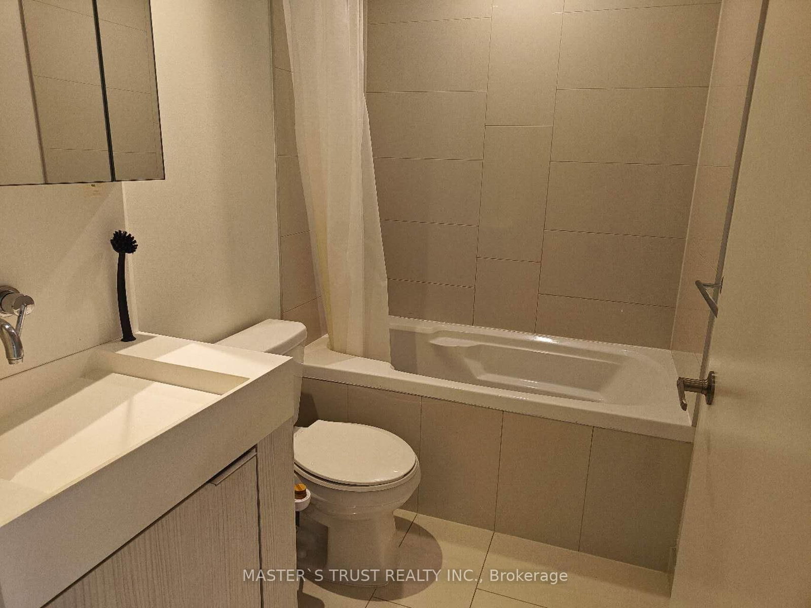 15 Lower Jarvis Street, Unit 2609 - Photo 4