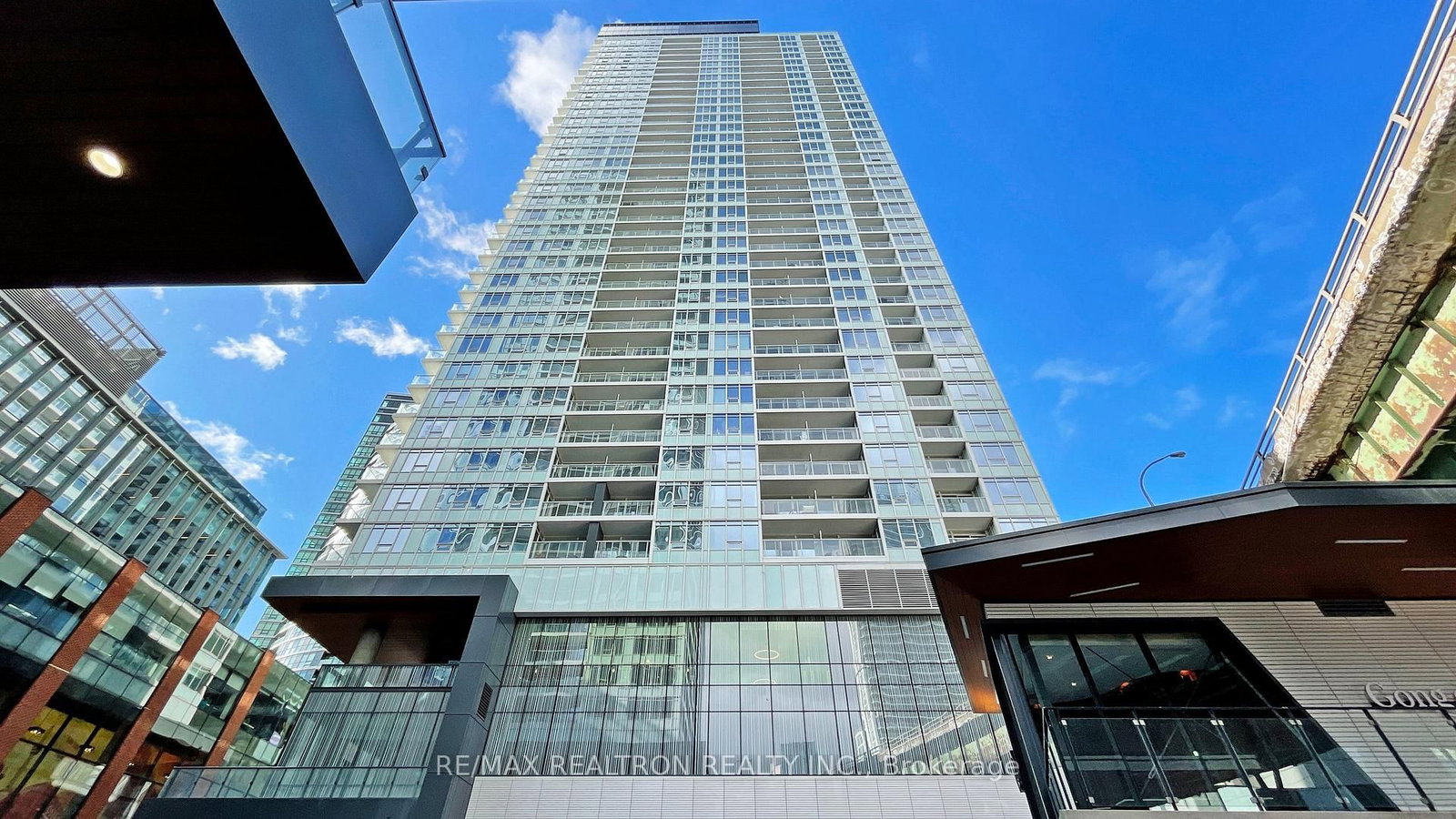 19 Bathurst Street, Unit 3902 - Photo 24