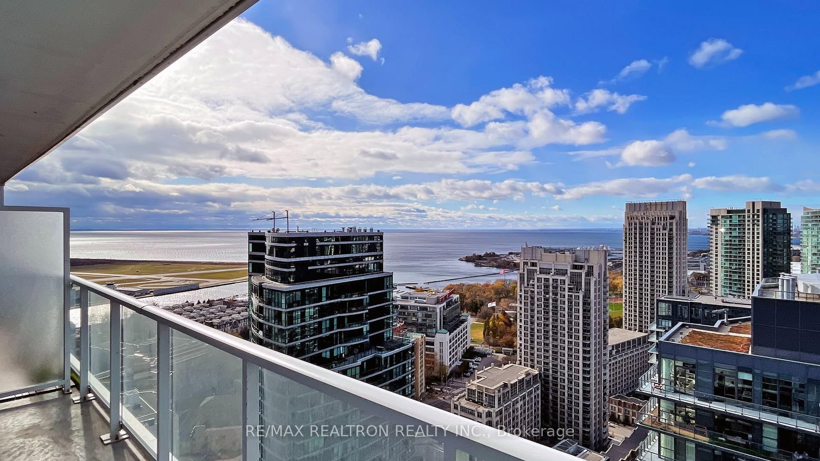 19 Bathurst Street, Unit 3902 - Photo 3