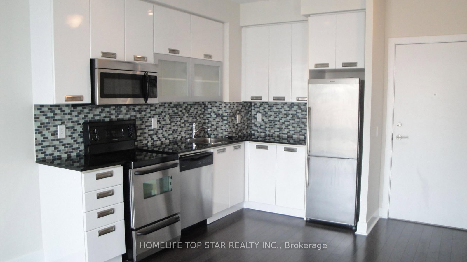 90 Stadium Road, Unit 411 - Photo 5