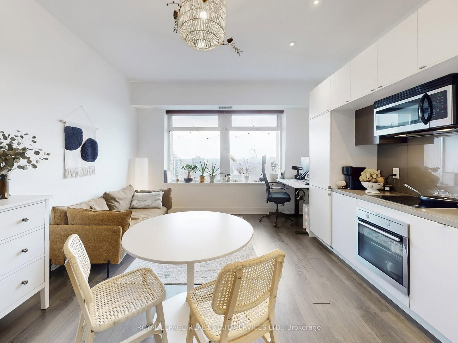 111 St. Clair Avenue W, Unit 1623 - Photo 14