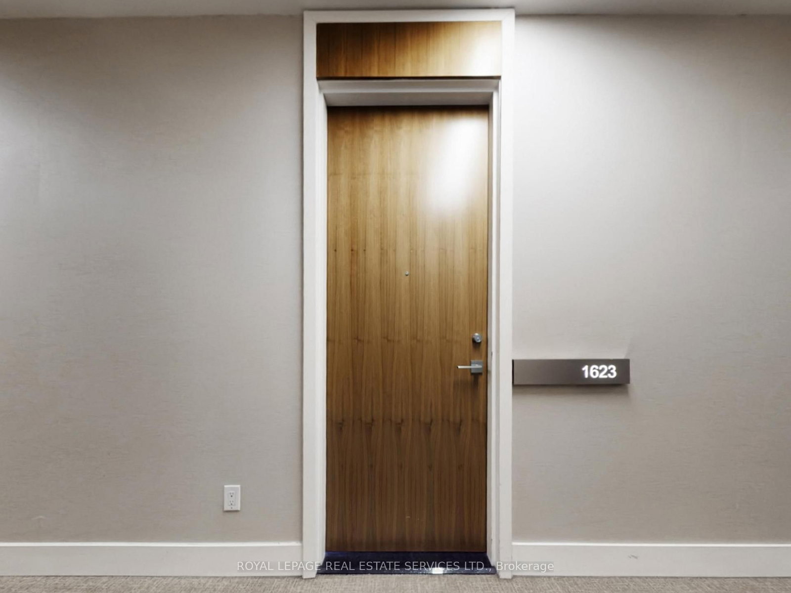 111 St. Clair Avenue W, Unit 1623 - Photo 25