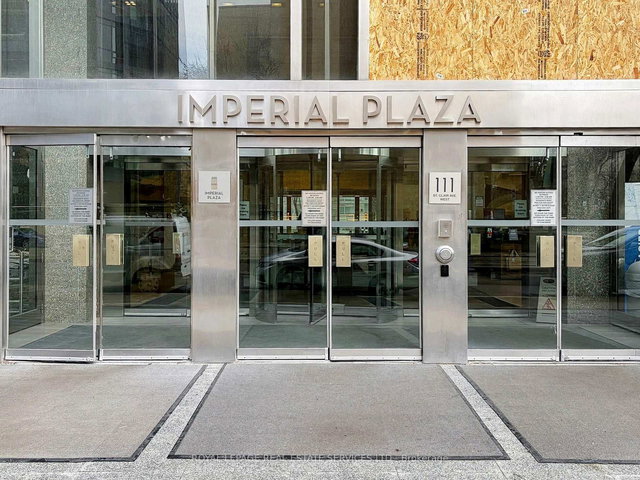 1623 - 111 St. Clair Avenue W