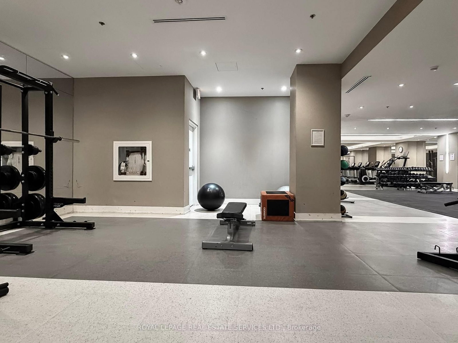 111 St. Clair Avenue W, Unit 1623 - Photo 42