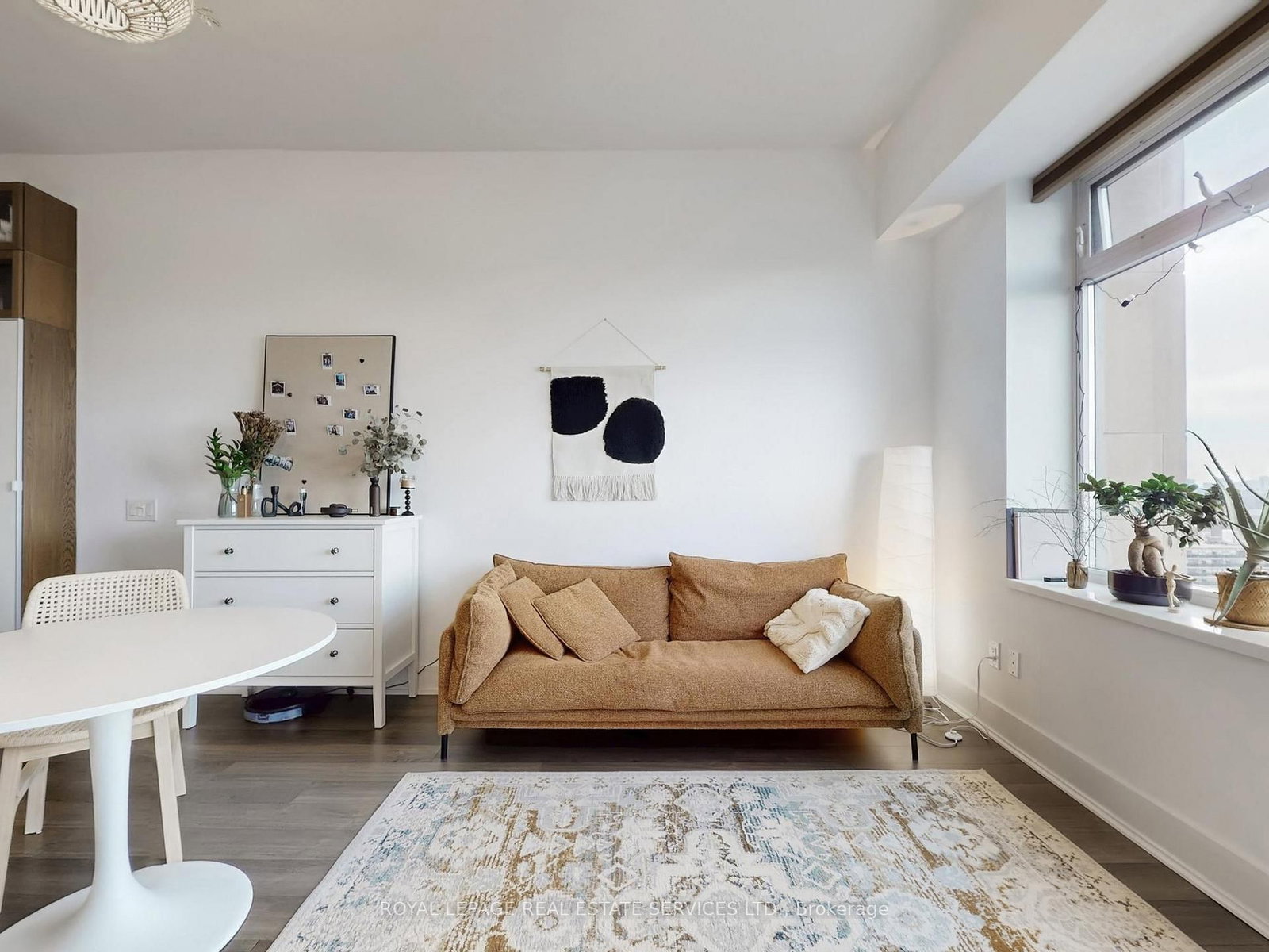 111 St. Clair Avenue W, Unit 1623 - Photo 8