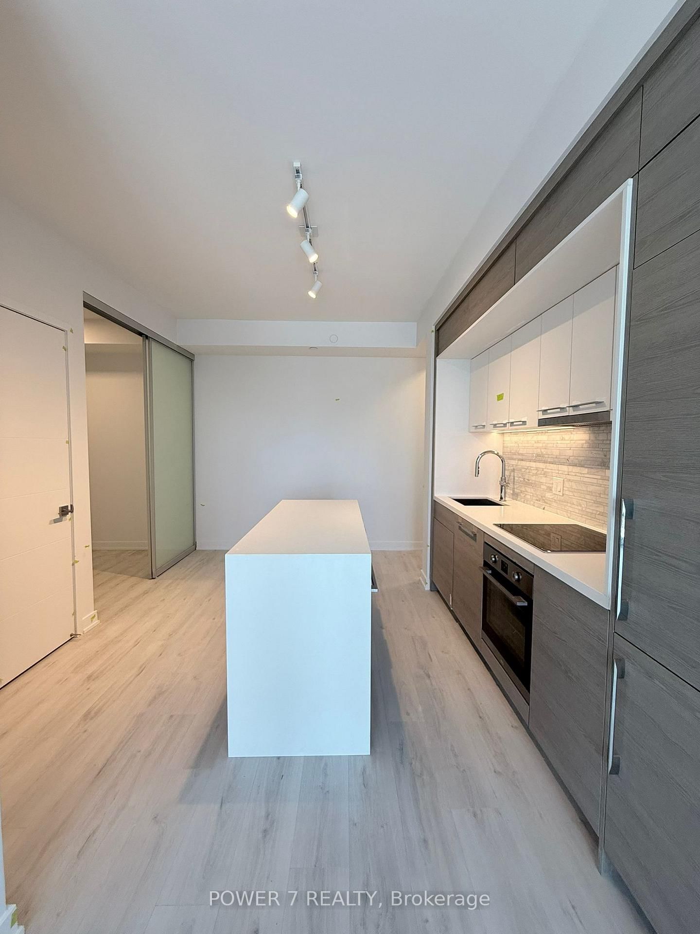 29 Green Trail Court, Unit 611 - Photo 3