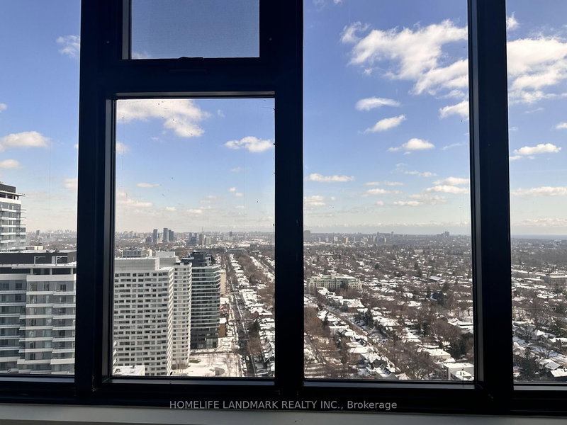 home for lease on 3203-20 Soudan Avenue