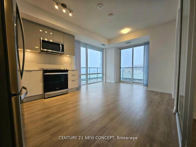 2109 - 25 Holly Street