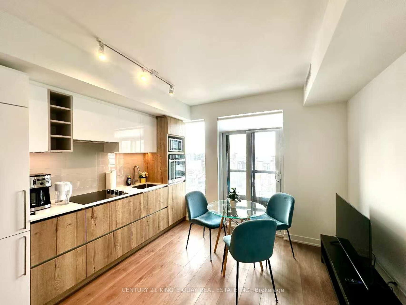 319 Jarvis Street, Unit 4805 - Photo 6