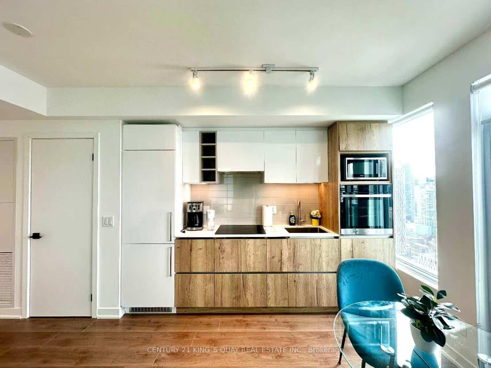 319 Jarvis Street, Unit 4805 - Photo 7