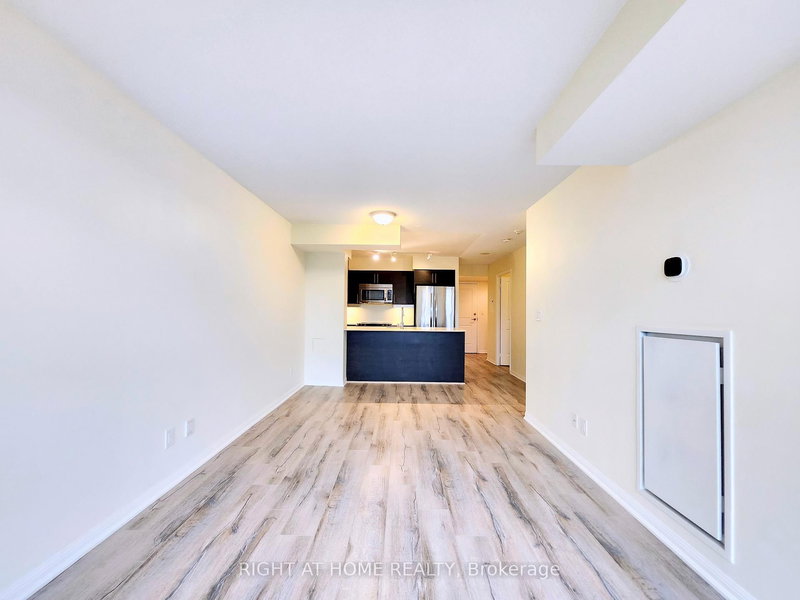 home for lease on 824-35 Bastion Street