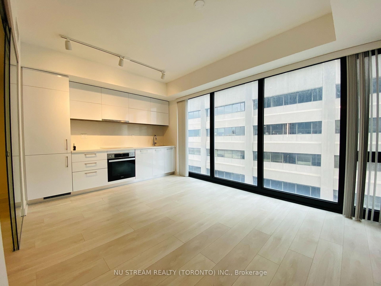 188 Cumberland Street, Unit 1007 - Photo 8