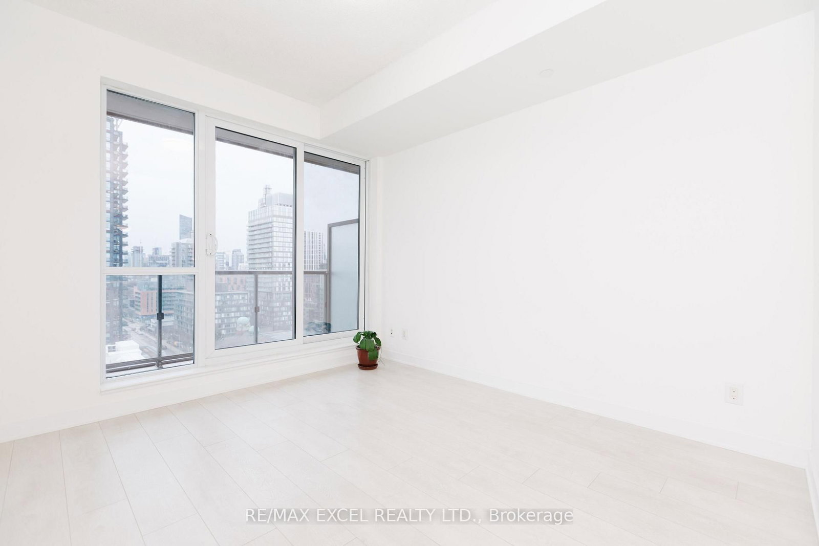 Condo for sale at 1307-170 Sumach Street, Toronto, Ontario, M5A 0C3 - Regent Park - MLS: C12987800