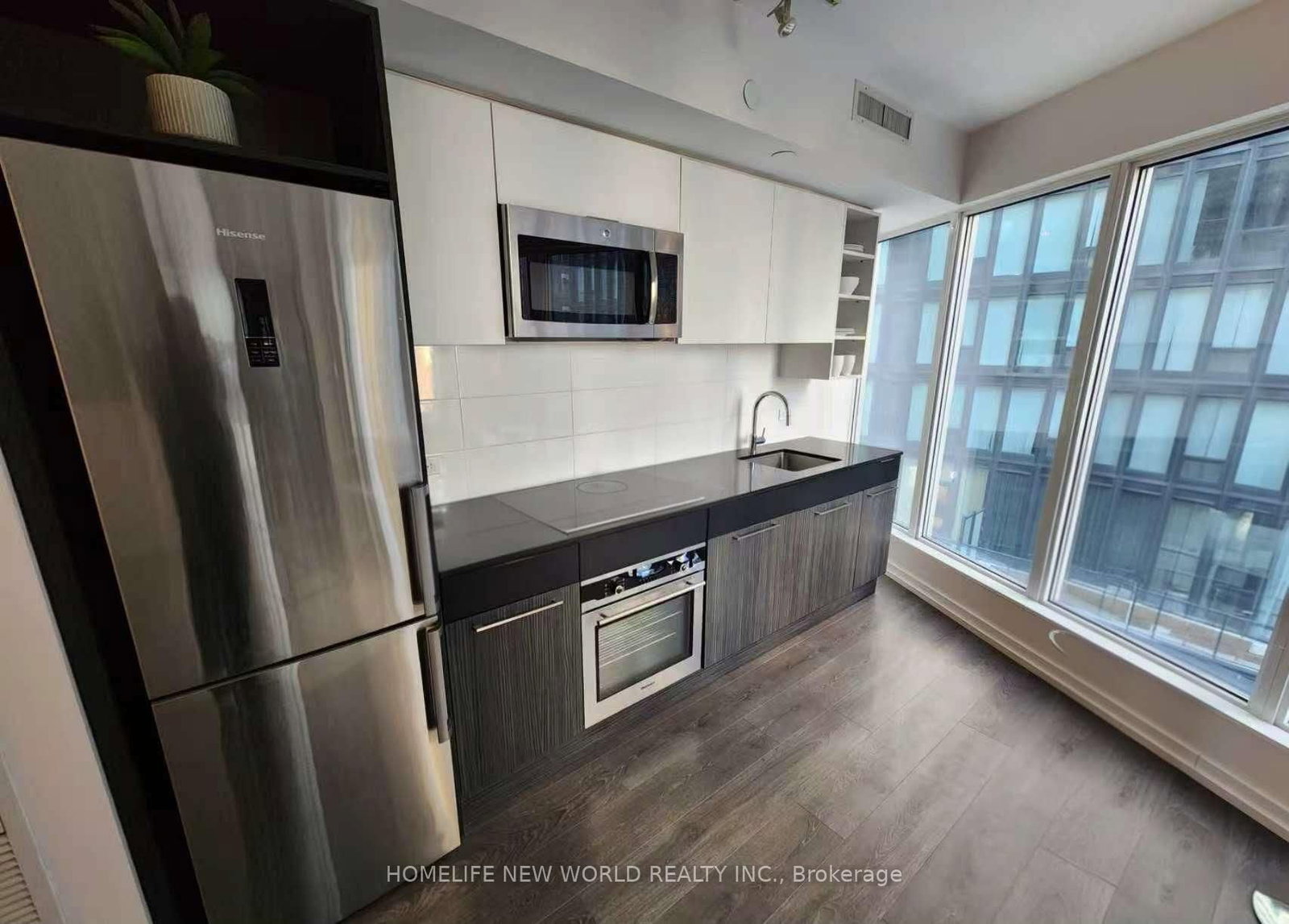 68 Shuter Street, Unit 608 - Photo 4