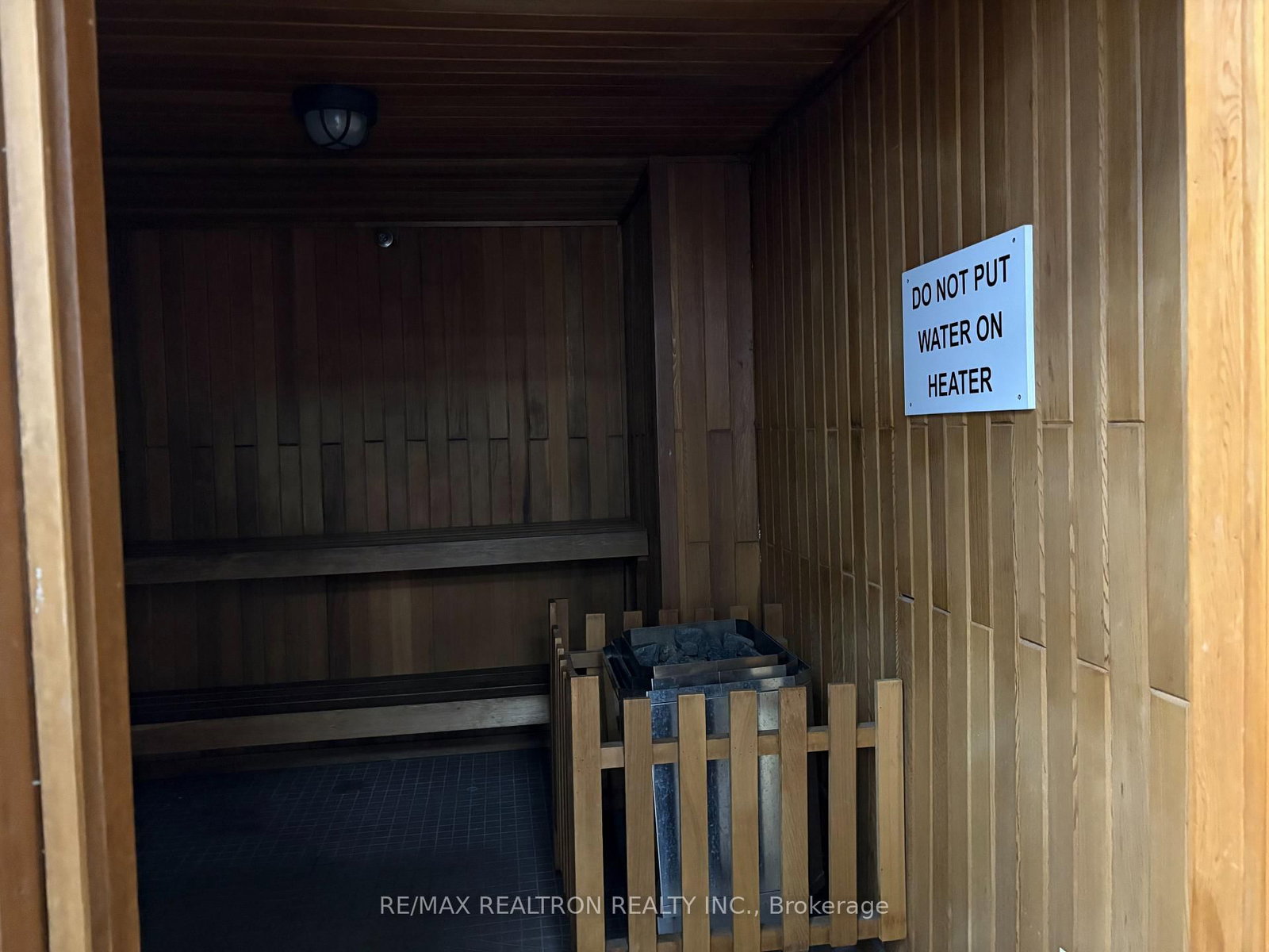 7 Bishop Avenue, Unit 1617 - Photo 10