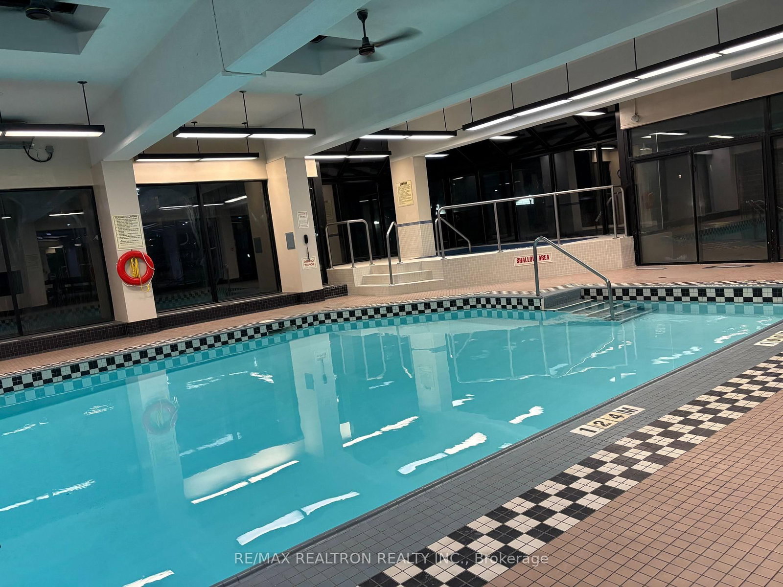 7 Bishop Avenue, Unit 1617 - Photo 12