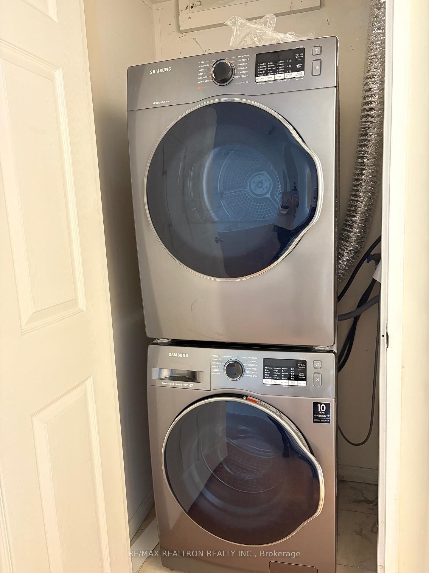 7 Bishop Avenue, Unit 1617 - Photo 17