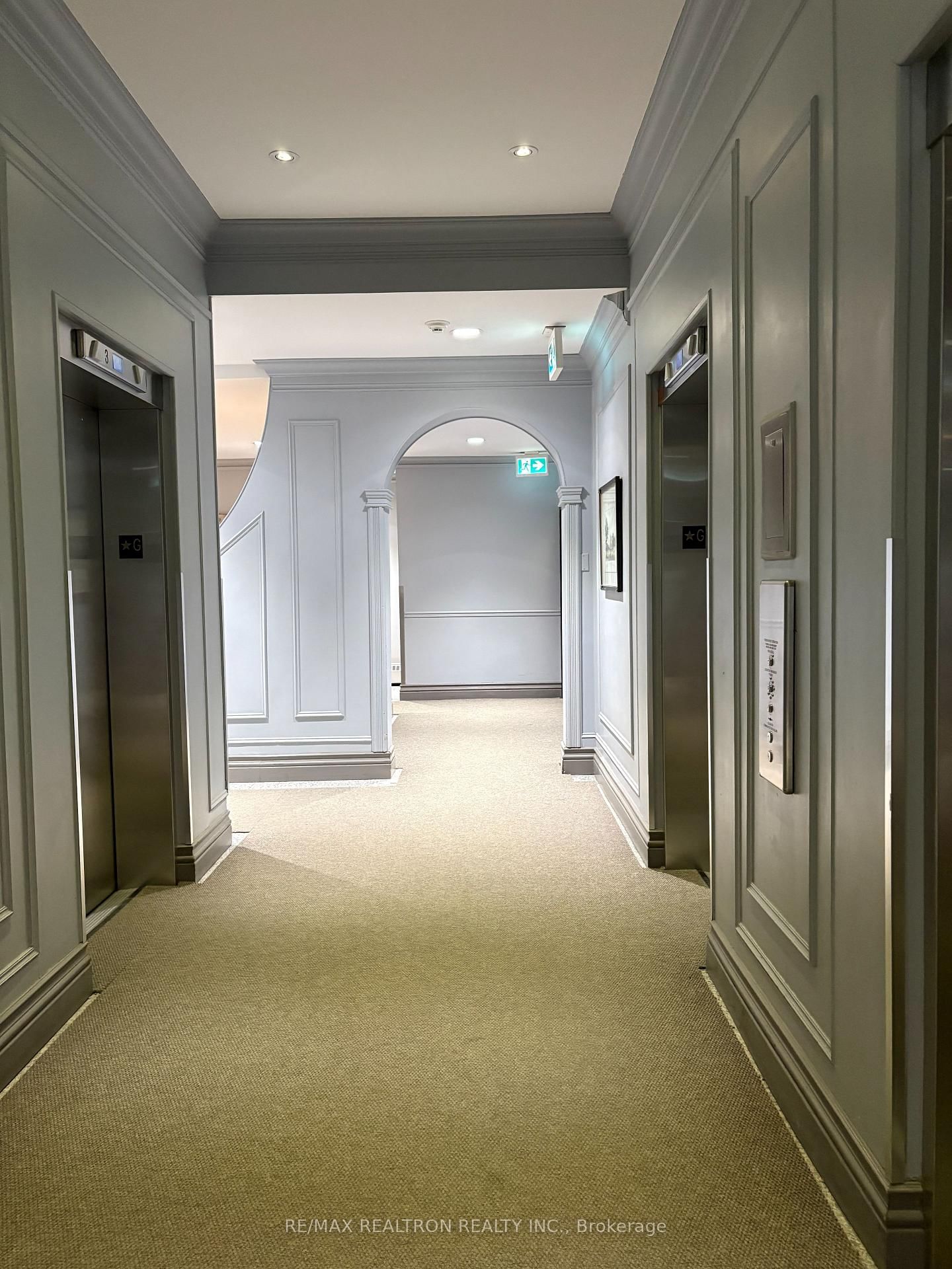 7 Bishop Avenue, Unit 1617 - Photo 3