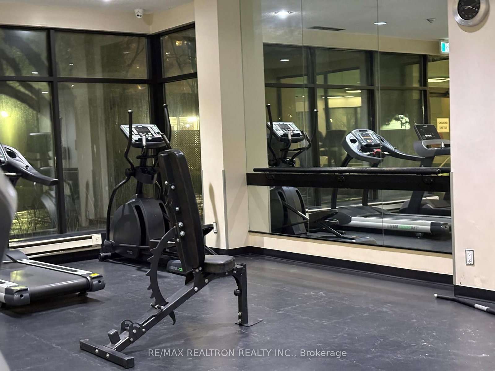 7 Bishop Avenue, Unit 1617 - Photo 6