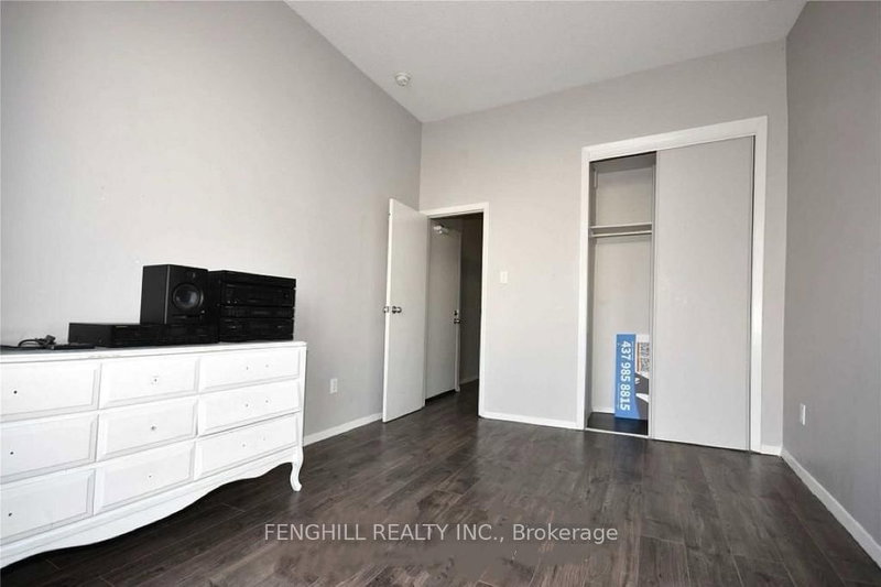 Main - 678 Bathurst St, Toronto, M5S 2R3 | Image 2