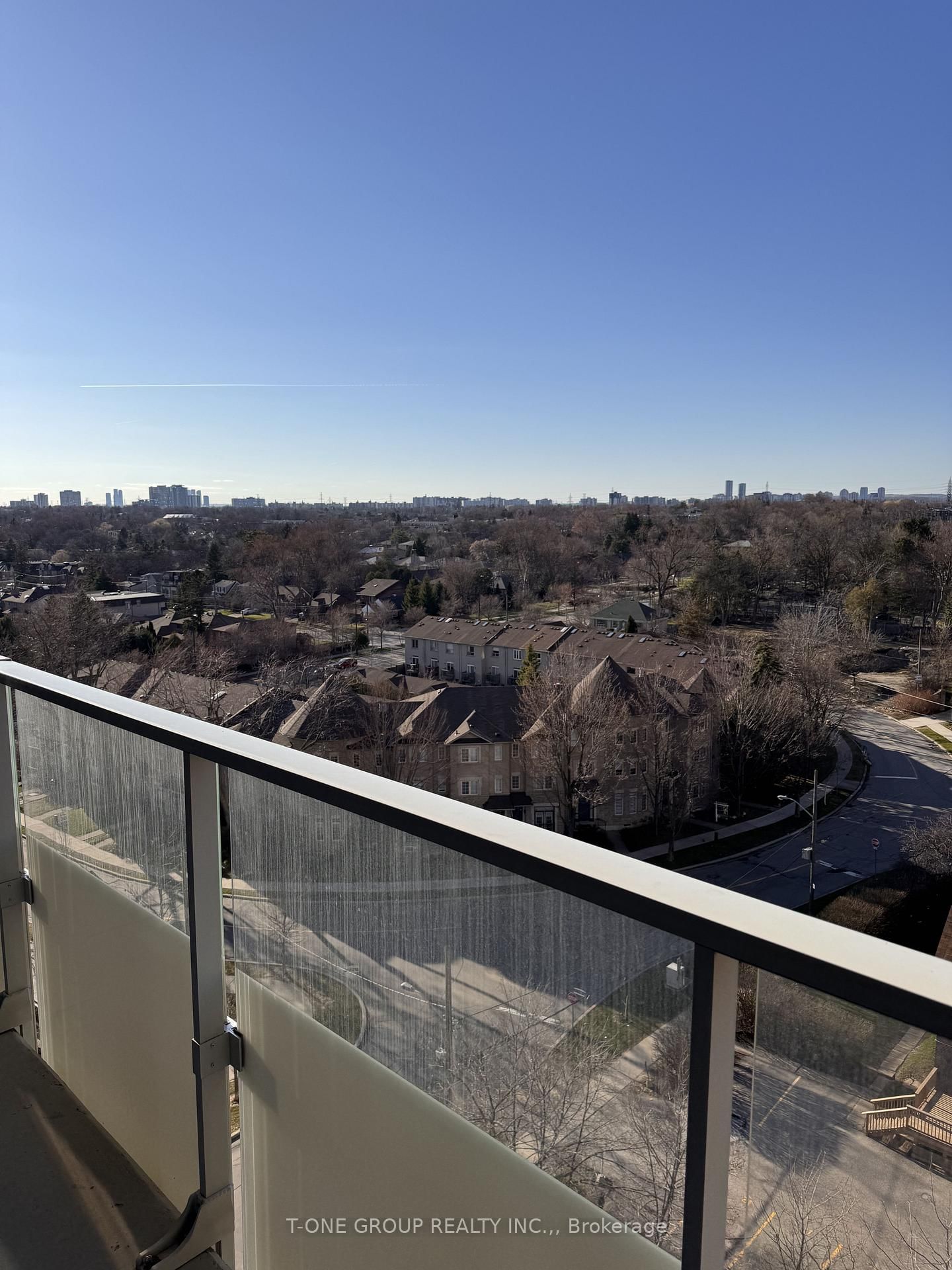 75 Canterbury Place E, Unit 1115 - Photo 13