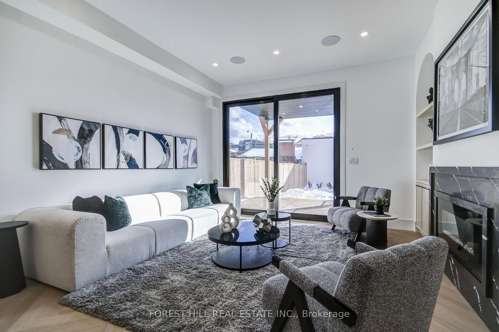 Townhouse for sale at 21 Foxley Street, Toronto, Ontario, M6J 1P9 - Trinity-Bellwoods - MLS: C12987966