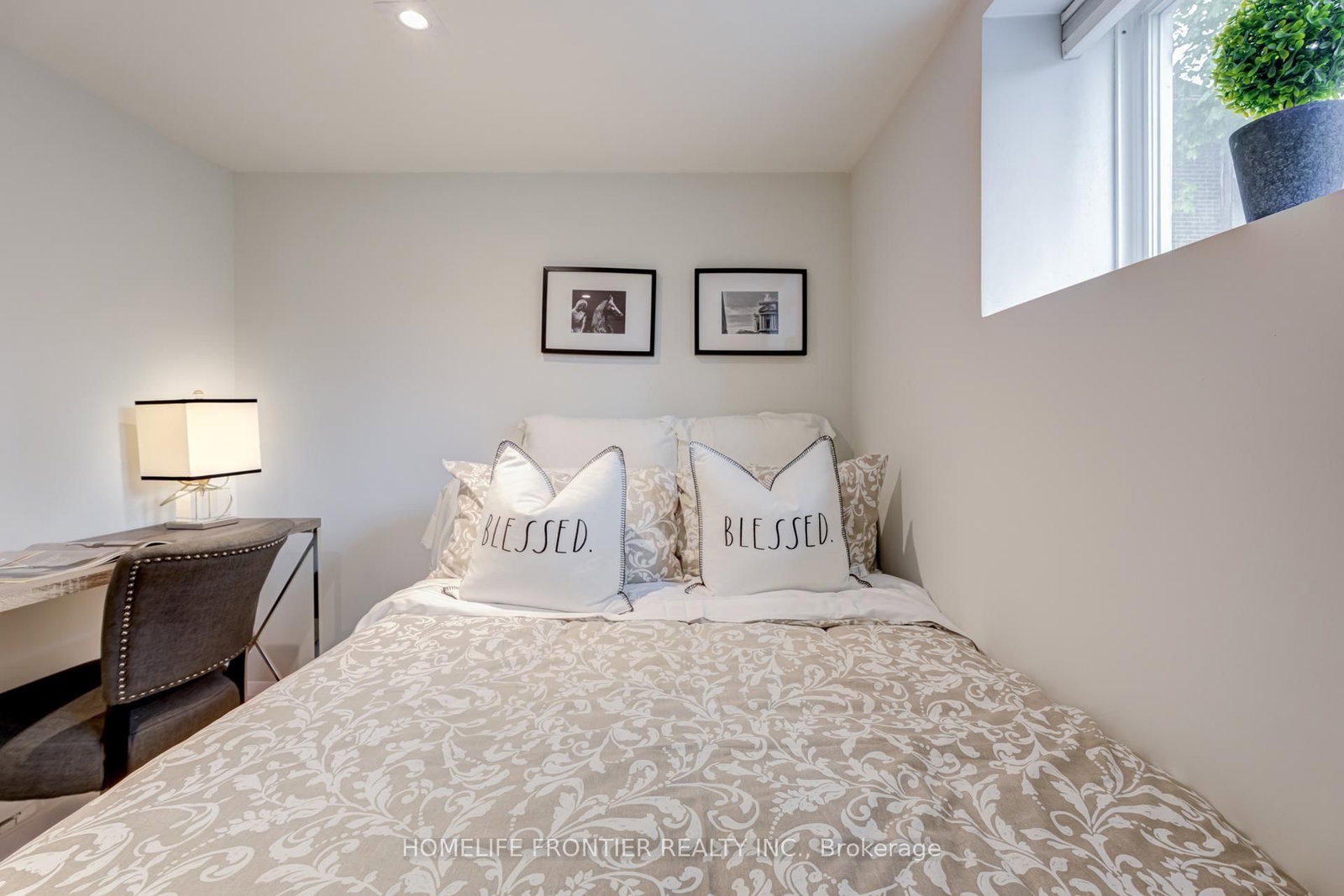 315 Johnston Avenue, Unit A - Photo 16