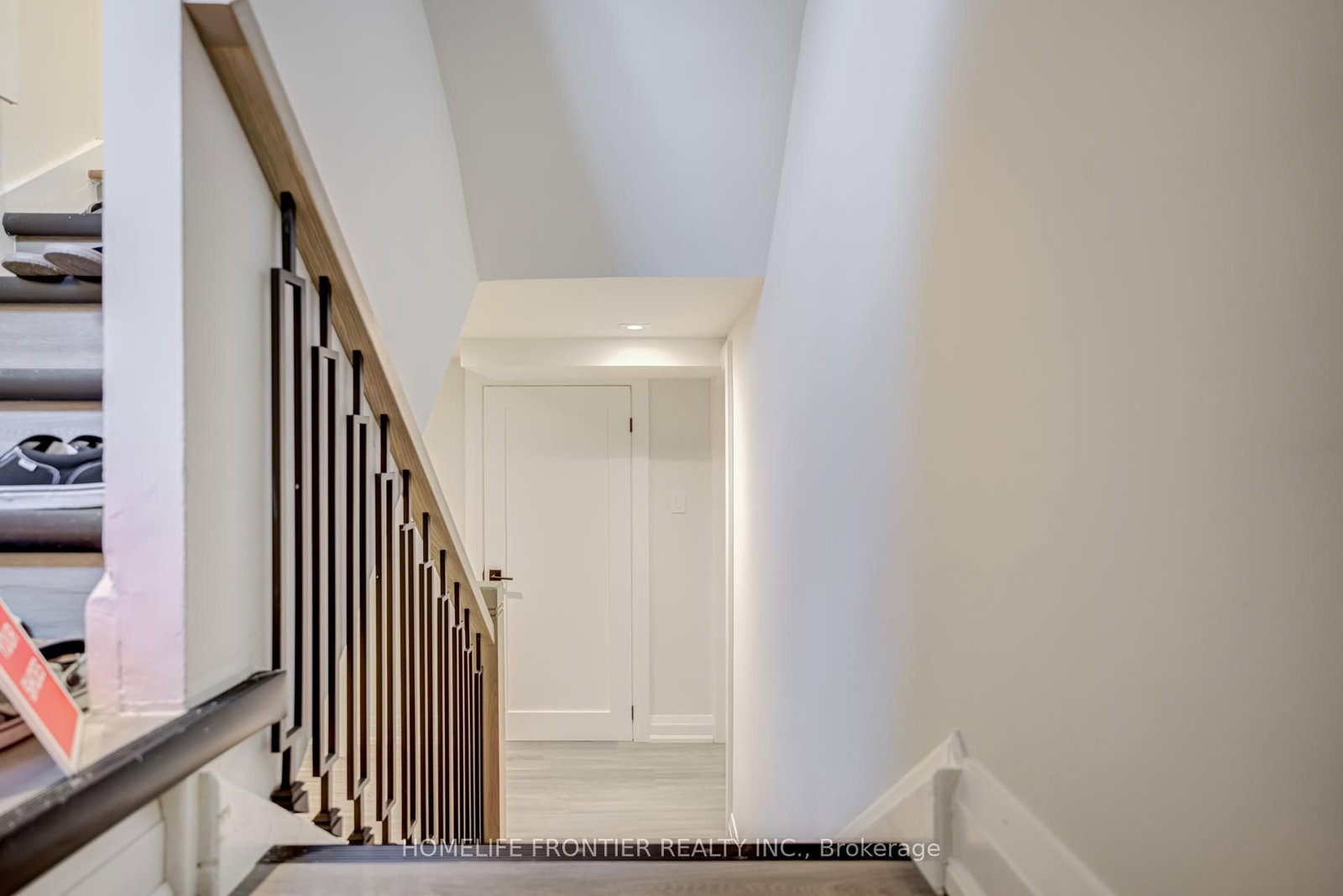 315 Johnston Avenue, Unit A - Photo 4