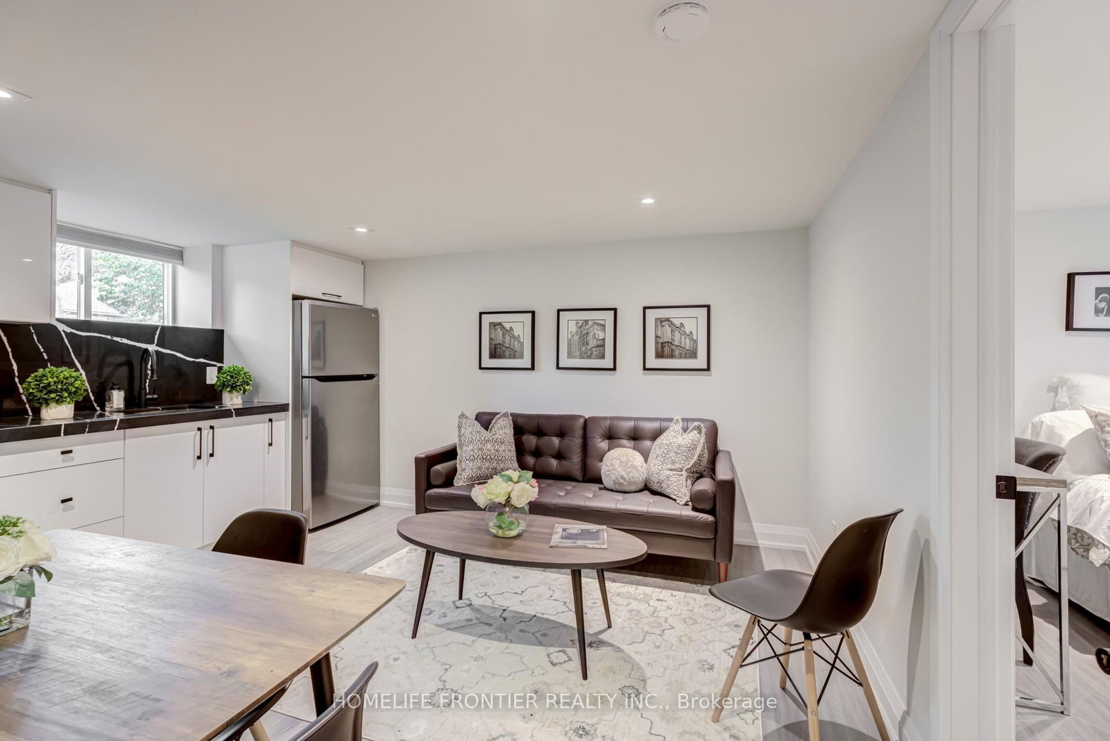315 Johnston Avenue, Unit A - Photo 8
