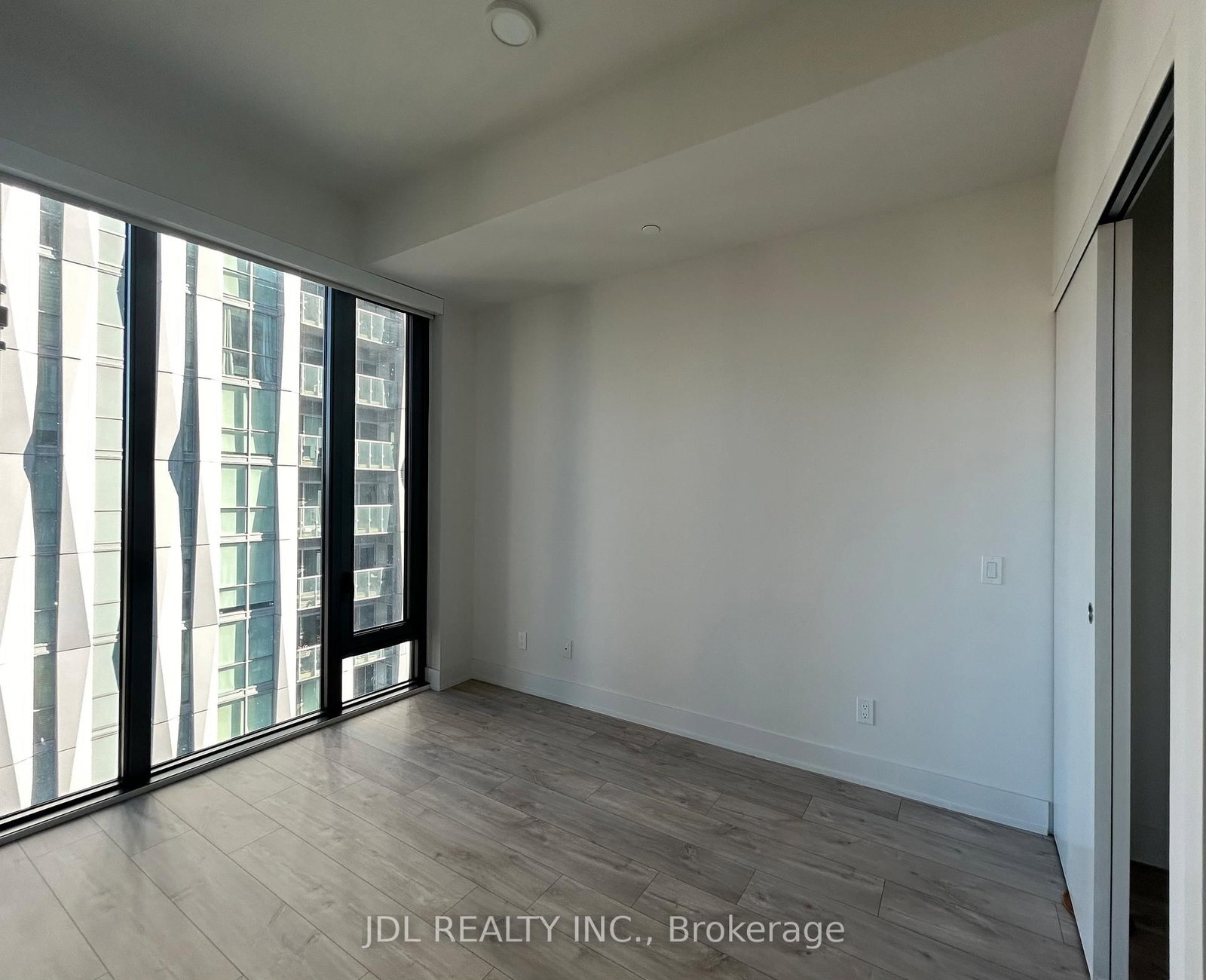 Condo for lease at 2602 Master bedroom-8 Cumberland St Street, Toronto, Ontario, M4W 1A1 - Annex - MLS: C12988016