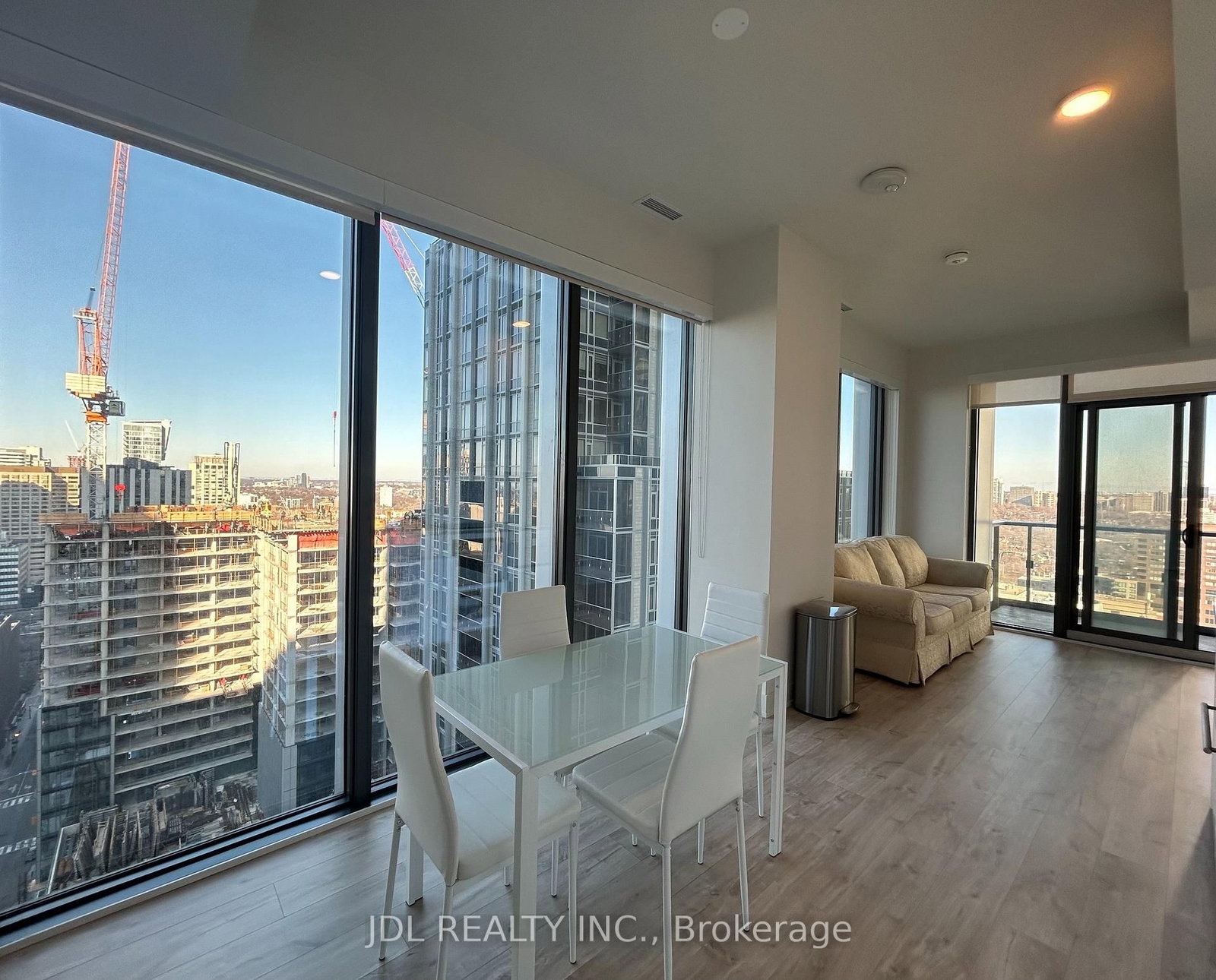 Condo for lease at 2602 Master bedroom-8 Cumberland St Street, Toronto, Ontario, M4W 1A1 - Annex - MLS: C12988016