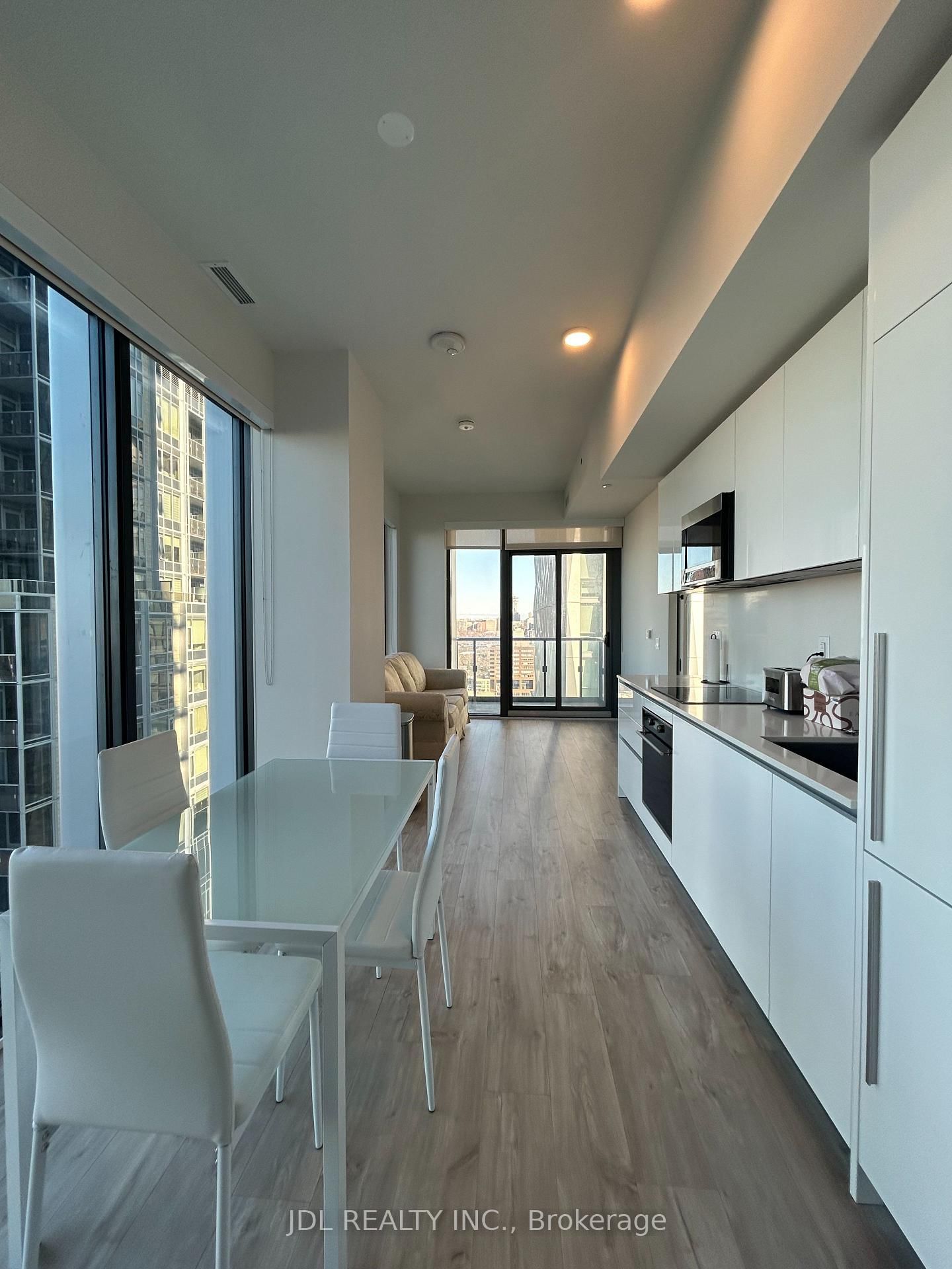 Condo for lease at 2602 Master bedroom-8 Cumberland St Street, Toronto, Ontario, M4W 1A1 - Annex - MLS: C12988016