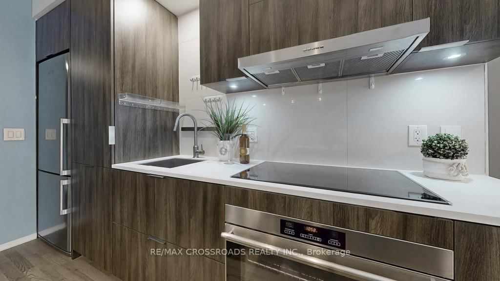 1 Bloor Street, Unit 3208 - Photo 13