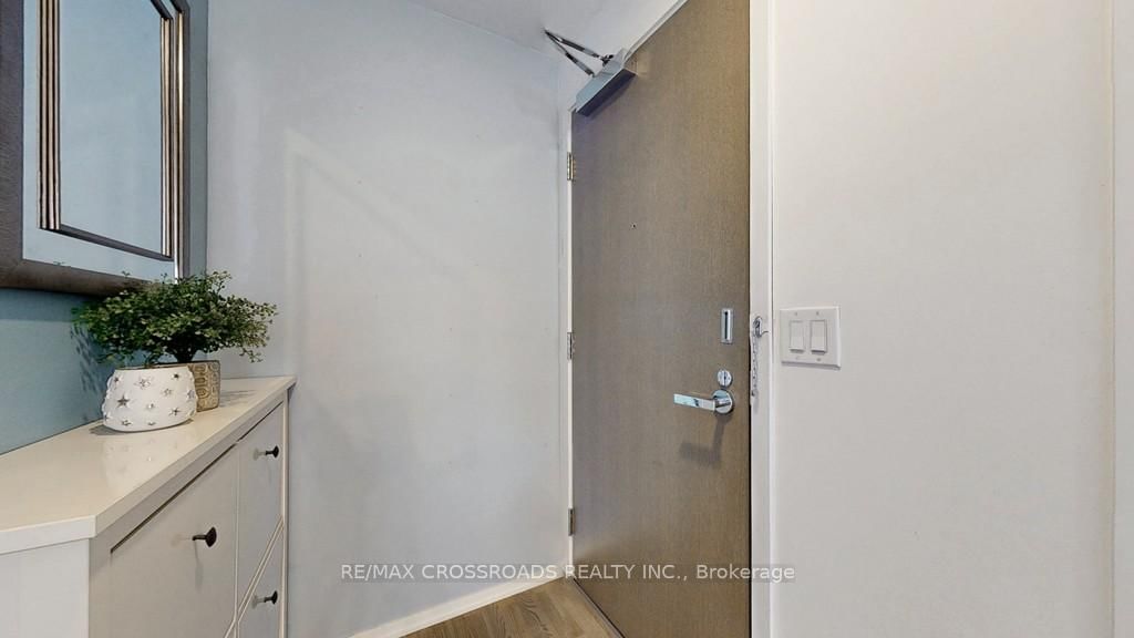 1 Bloor Street, Unit 3208 - Photo 19