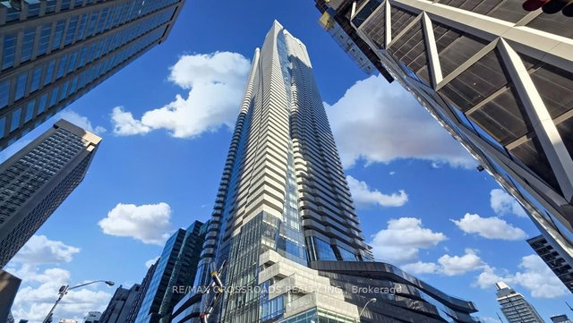 3208 - 1 Bloor Street