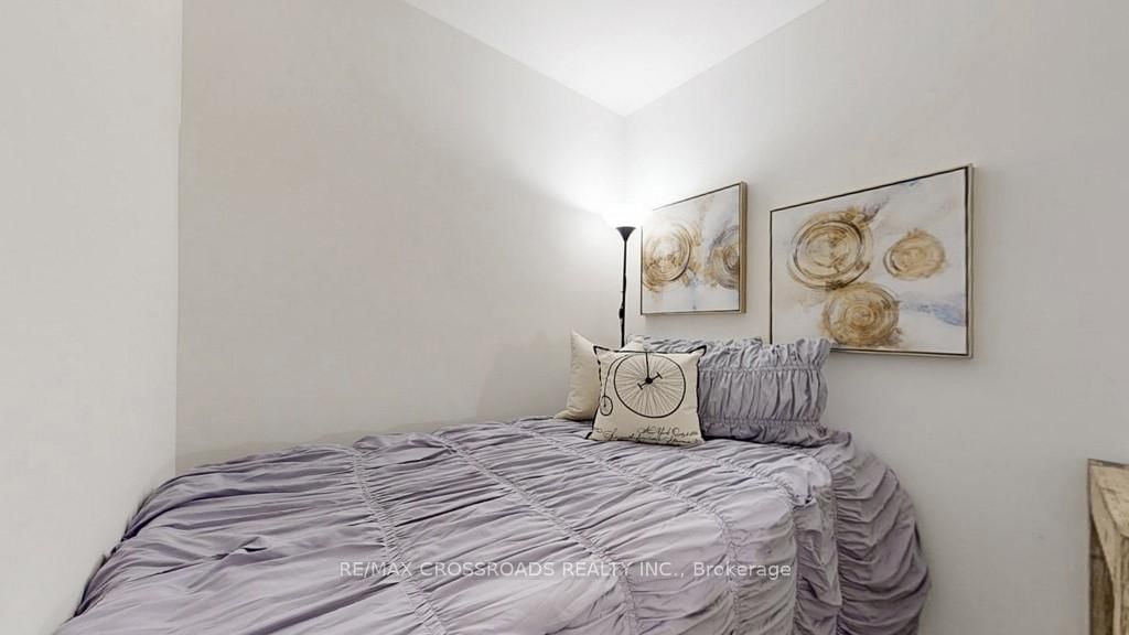 1 Bloor Street, Unit 3208 - Photo 22