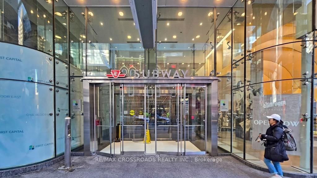 1 Bloor Street, Unit 3208 - Photo 34