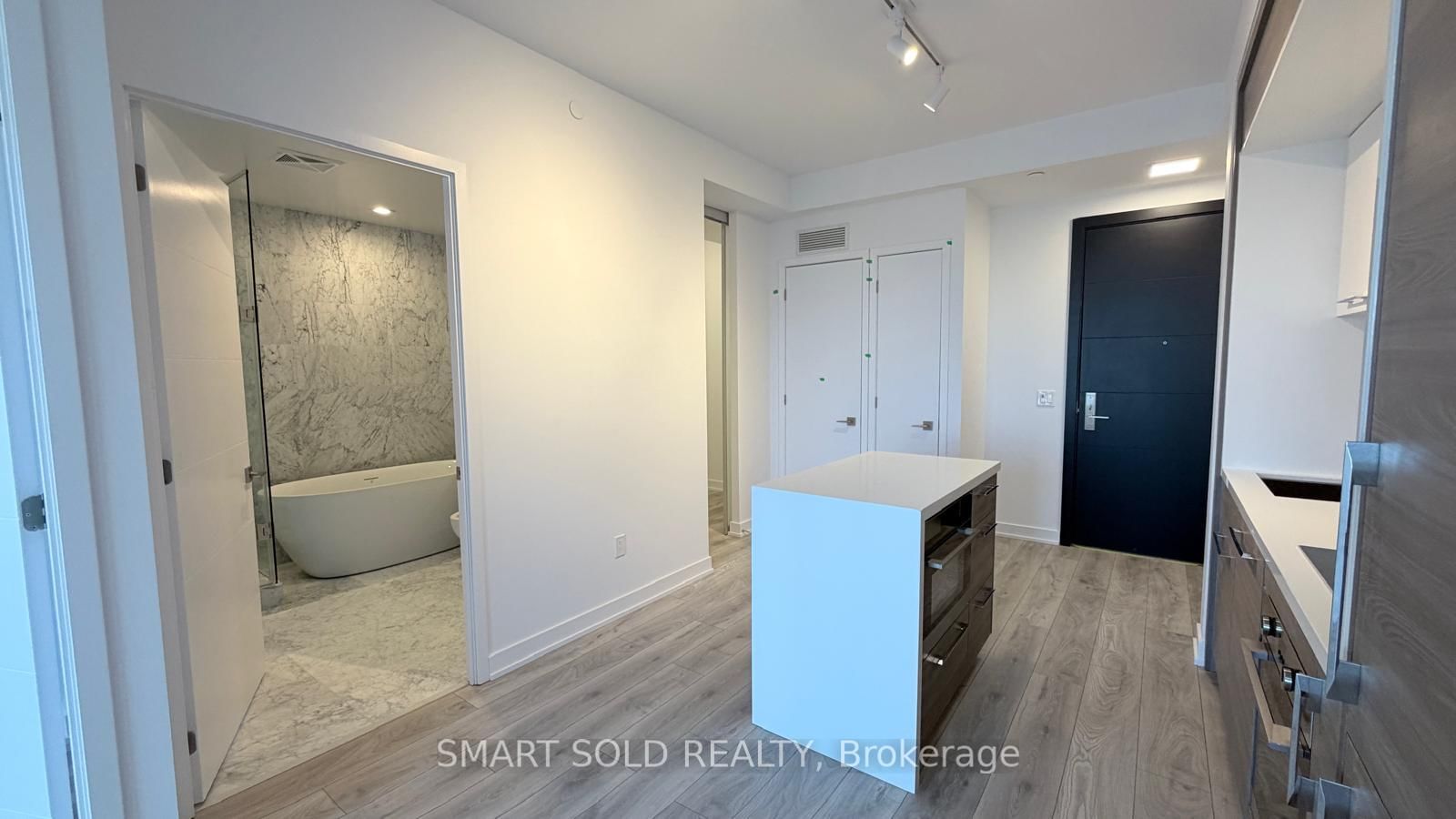 29 Green Trail Court, Unit 912 - Photo 12