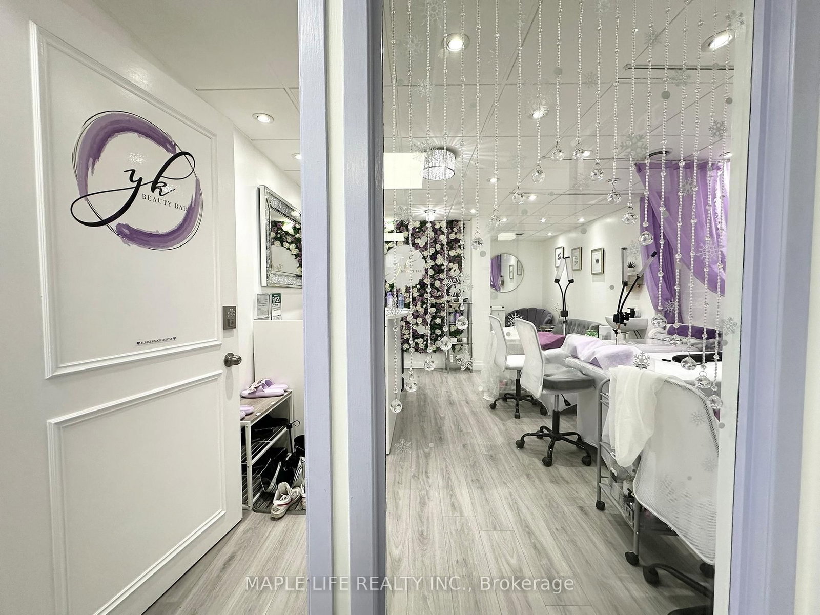 901 Yonge Street, Unit 106 - Photo 3