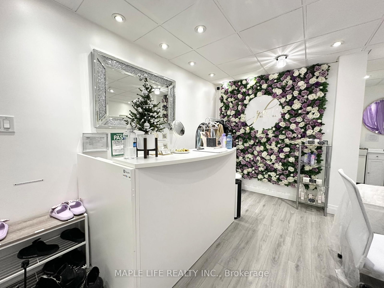 901 Yonge Street, Unit 106 - Photo 4