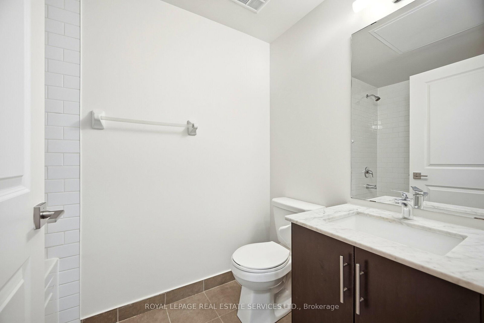 23 Glebe Road W, Unit 602 - Photo 19
