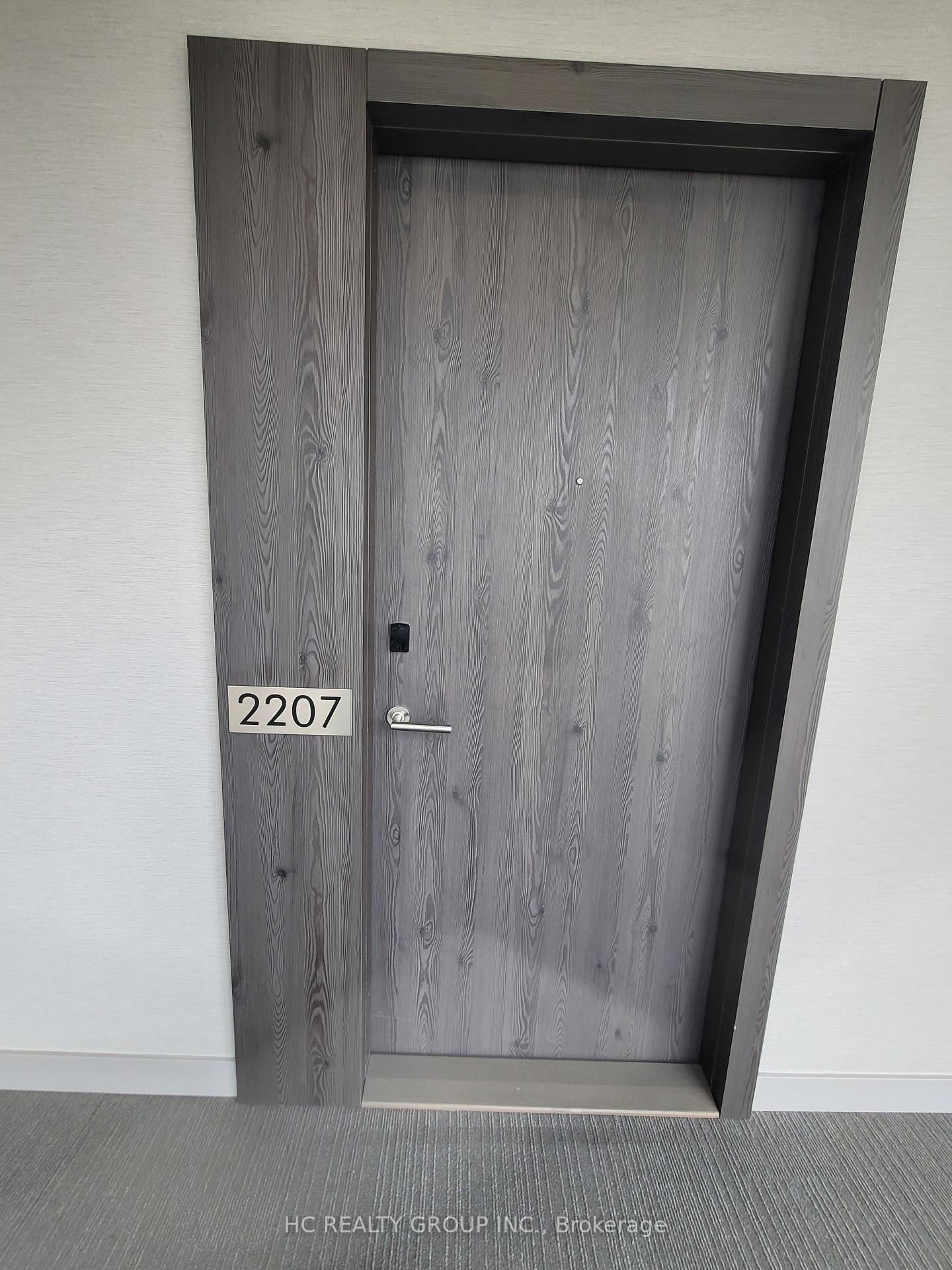 25 Richmond Street E, Unit 2207