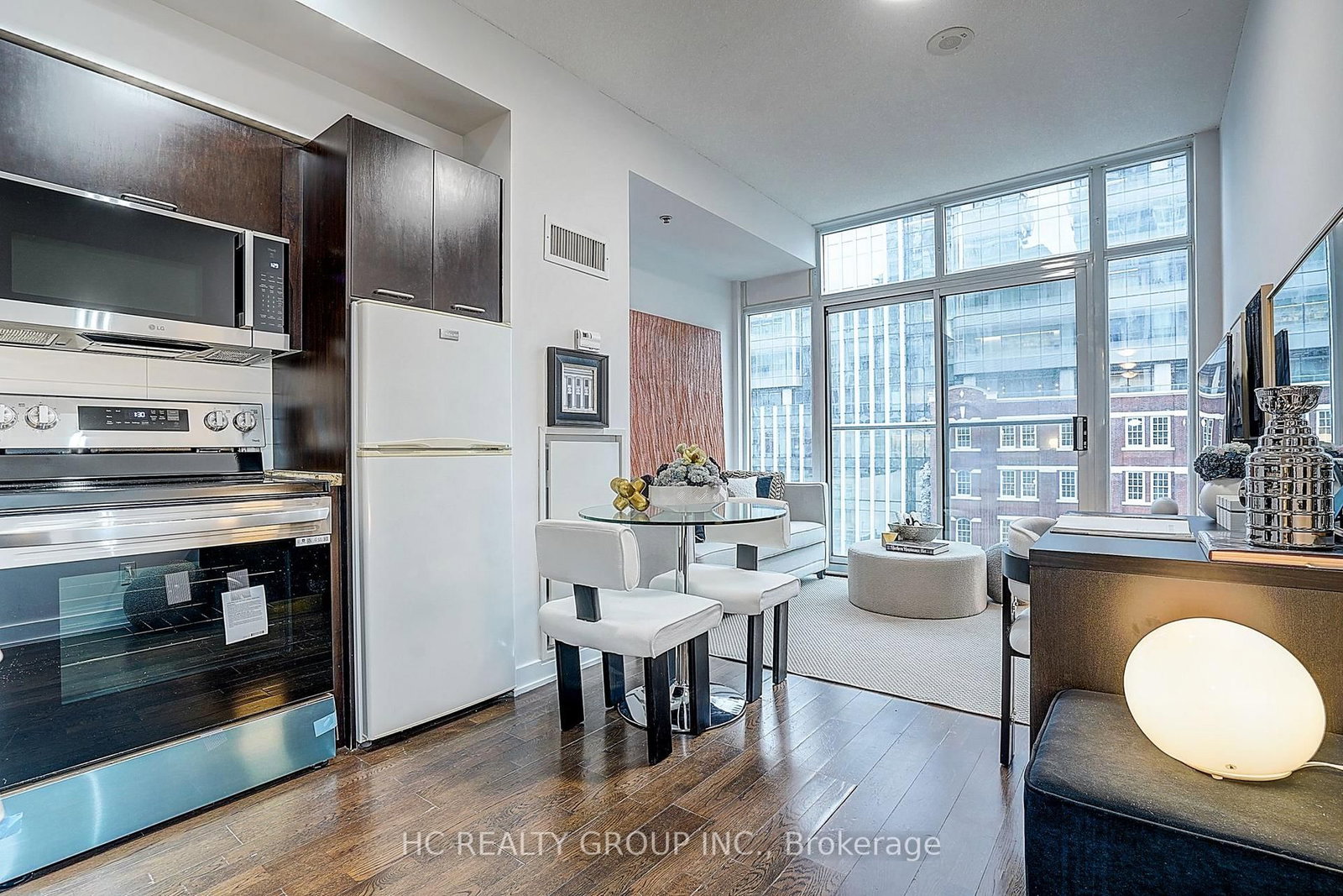 Condo for sale at 705-21 Nelson Street, Toronto, Ontario, M5V 3H9 - University - MLS: C12988362